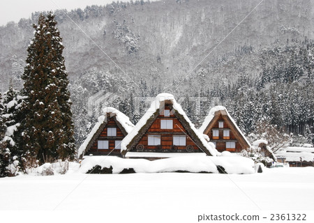 Spring of colonial settlement 2361322