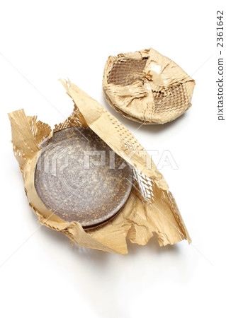 Cushion paper 2361642