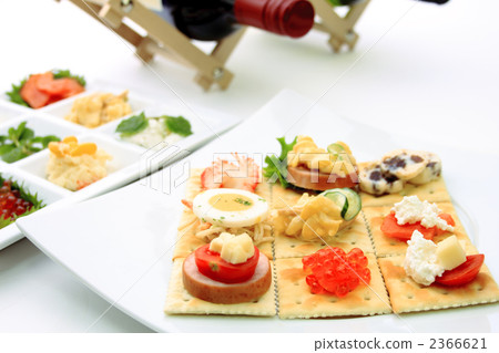Canapés and toppings 2366621