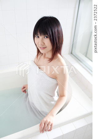 一個女人洗個澡 一個女人洗個澡 2372522