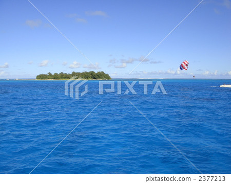 parasail, managaha island, saipan 2377213