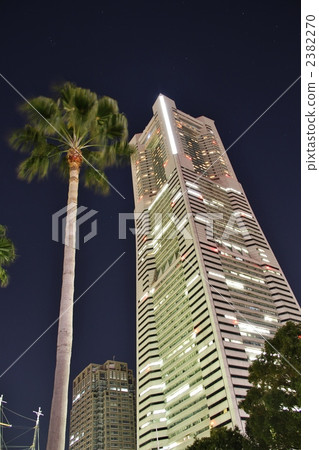 Landmark Tower Landmark Tower 2382270