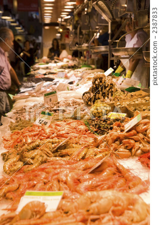 Fresh fish store in the San Jusep market 2387833