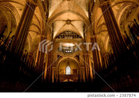 Cathedral of Barcelona (Santa Eulalia Cathedral) 2387874
