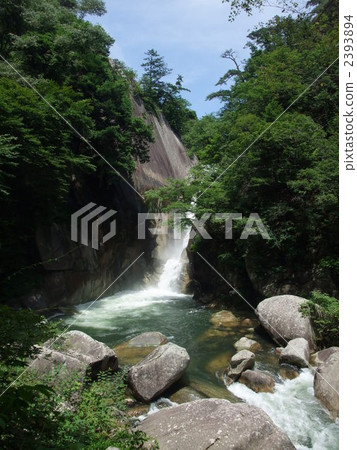 Senba Waterfall of Shosenkyo Senba Waterfall of Shosenkyo 2393894