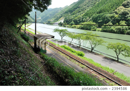 Summer unexplored railway station 2394586