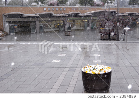 鶴見綠地鐵站 2394889