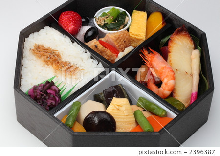Makunouchi lunch Makunouchi lunch 2396387