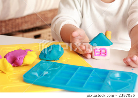 I came home! I came home! 2397086