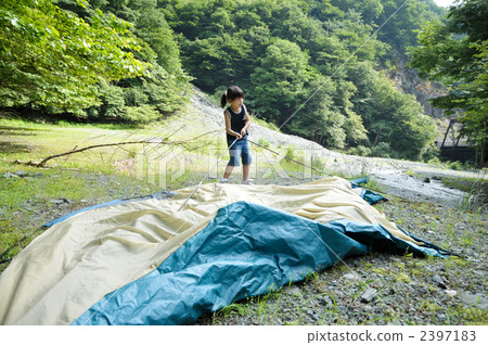 Family camping tent 2397183