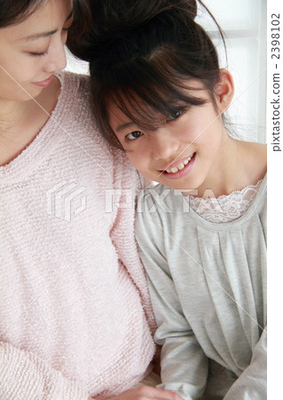 Mother and daughter (elementary school student edition) 2398102
