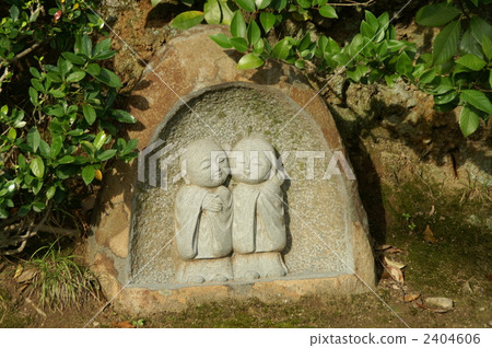 Wild Buddha Stone Buddha couples Wild Buddha Stone Buddha couples 2404606