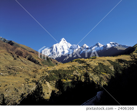 Sichuan four quarter girls mountain fall 2406160
