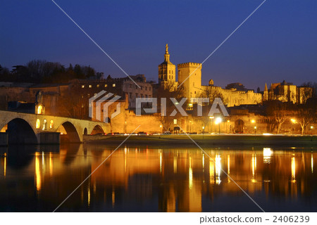 阿維尼翁聖母院大教堂 2406239