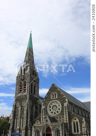 Christchurch Cathedral at noon 2410808