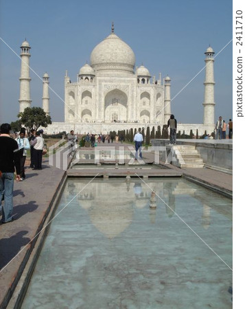 Taj Mahal 2411710
