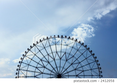 Ferris wheel  2412058