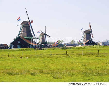 Windmill Holland Countryside Scenery 2413430
