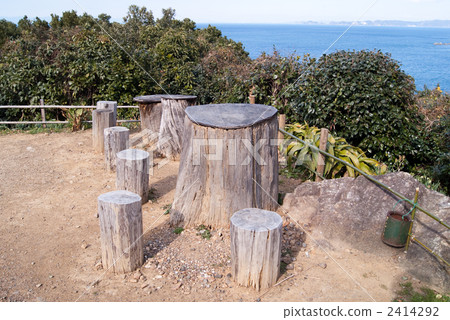 樹桌設置在戶外 樹桌設置在戶外 2414292