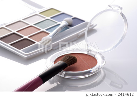 cosmetics 2414612