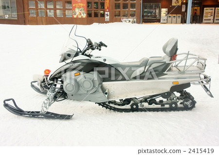 雪地摩托 2415419
