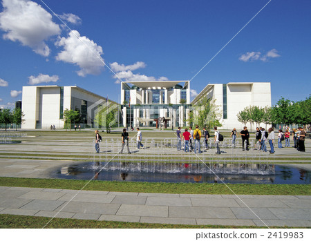 Federal Prime Minster of Berlin Office Federal Prime Minster of Berlin Office 2419983