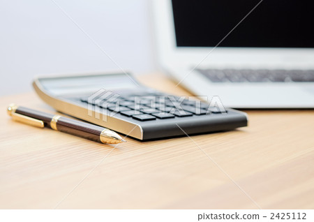 Business item series 2425112