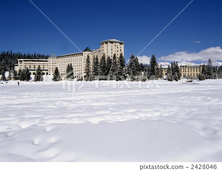 Chateau Lake Louise Hotel 2428046