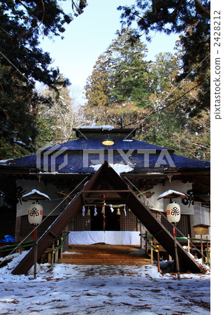 Hida山皇宮Hida寺廟在冬天 2428212