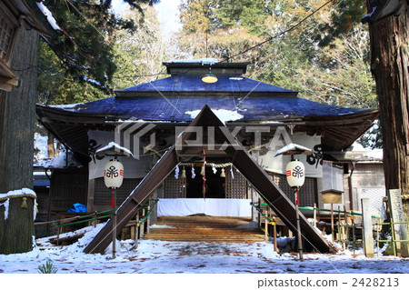 Hida山皇宮Hida寺廟在冬天 Hida山皇宮Hida寺廟在冬天 2428213