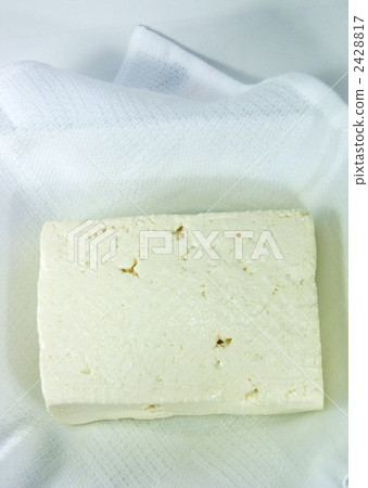 兩個豆腐/棉花豆腐在豆腐店垂直位置 2428817