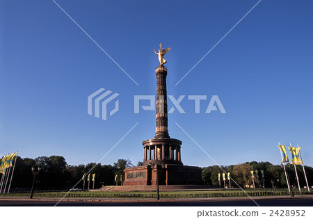 The goddess of Berlin victory The goddess of Berlin victory 2428952