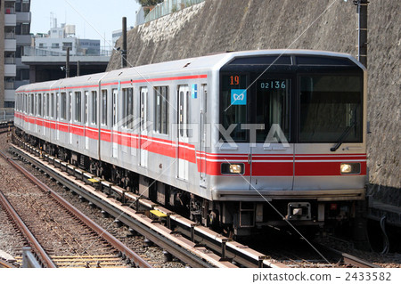 Tokyo Metro 02 Series Train Marunouchi Line 2433582
