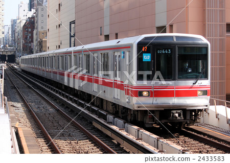 Tokyo Metro 02 Series Train Marunouchi Line 2433583
