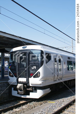 E257系列列車（特快Azusa） - 長野縣松本站 2434484