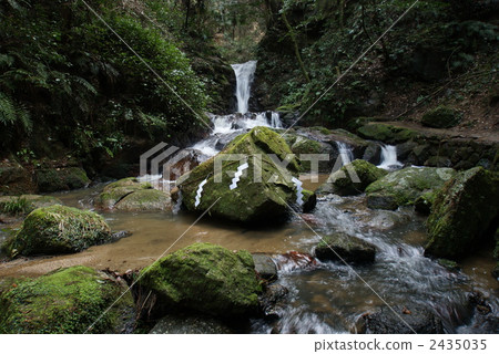 Tsukigase Village Ryuo Falls 2435035