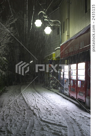 雪巷(d110214-075) 雪巷(d110214-075) 2435135