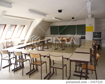 classroom, schoolroom, france 2437320