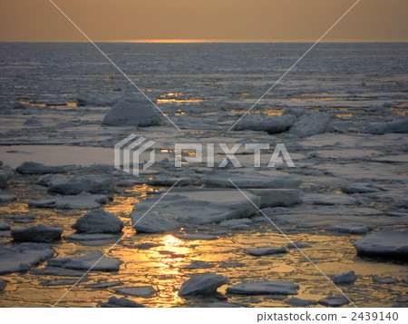 鄂霍次克海 流冰 浮冰 2439140