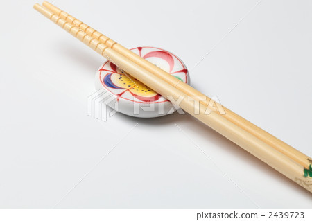 chopsticks  2439723