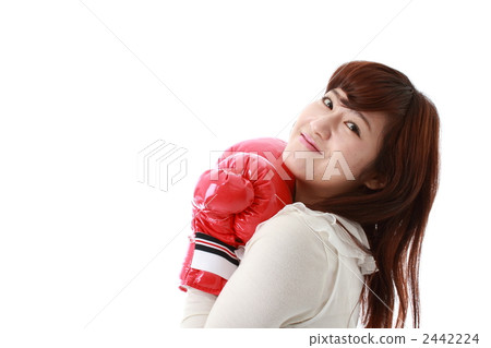 A woman to box 2442224