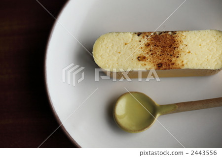 cheesecake, dessert, sweet 2443556