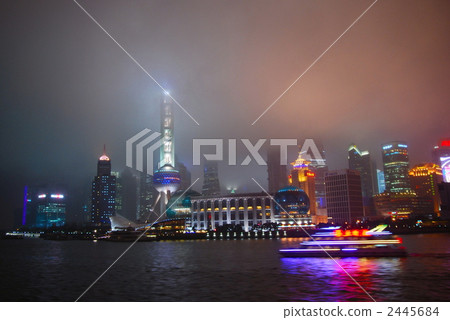 Shanghai Shanghai 2445684