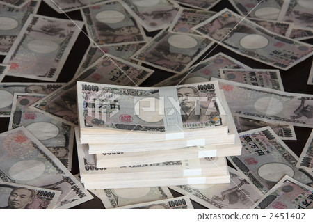 一捆鈔票 2451402
