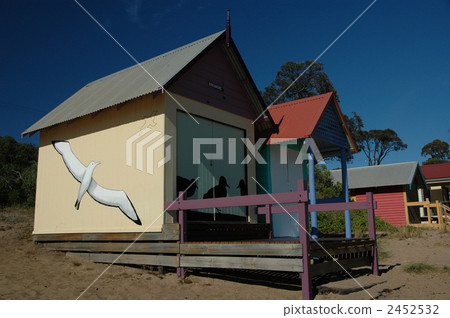 Beach box to use for swimming 2452532