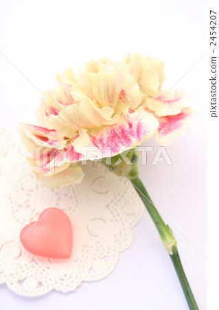 love, one, present 2454207