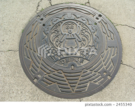 Manhole in Hagukajima Manhole in Hagukajima 2455340