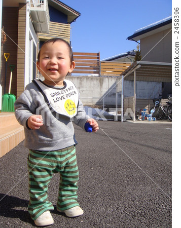 孩子 小孩 小朋友 2458396
