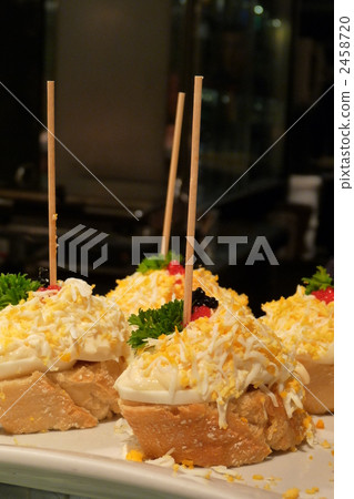 Pintxos Pintxos 2458720