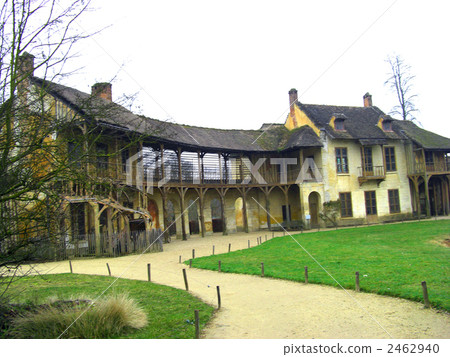 Petit trianone 2462940